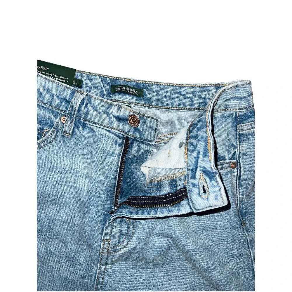 Wild Fable High-Rise Tapered Jeans Distressed Womens Size 2 28” Inseam Blue